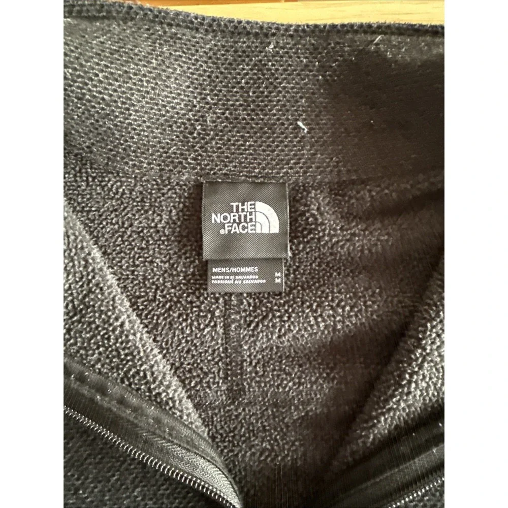 The North Face Men's‎ Black 1/4 Zip Pullover Size Medium
